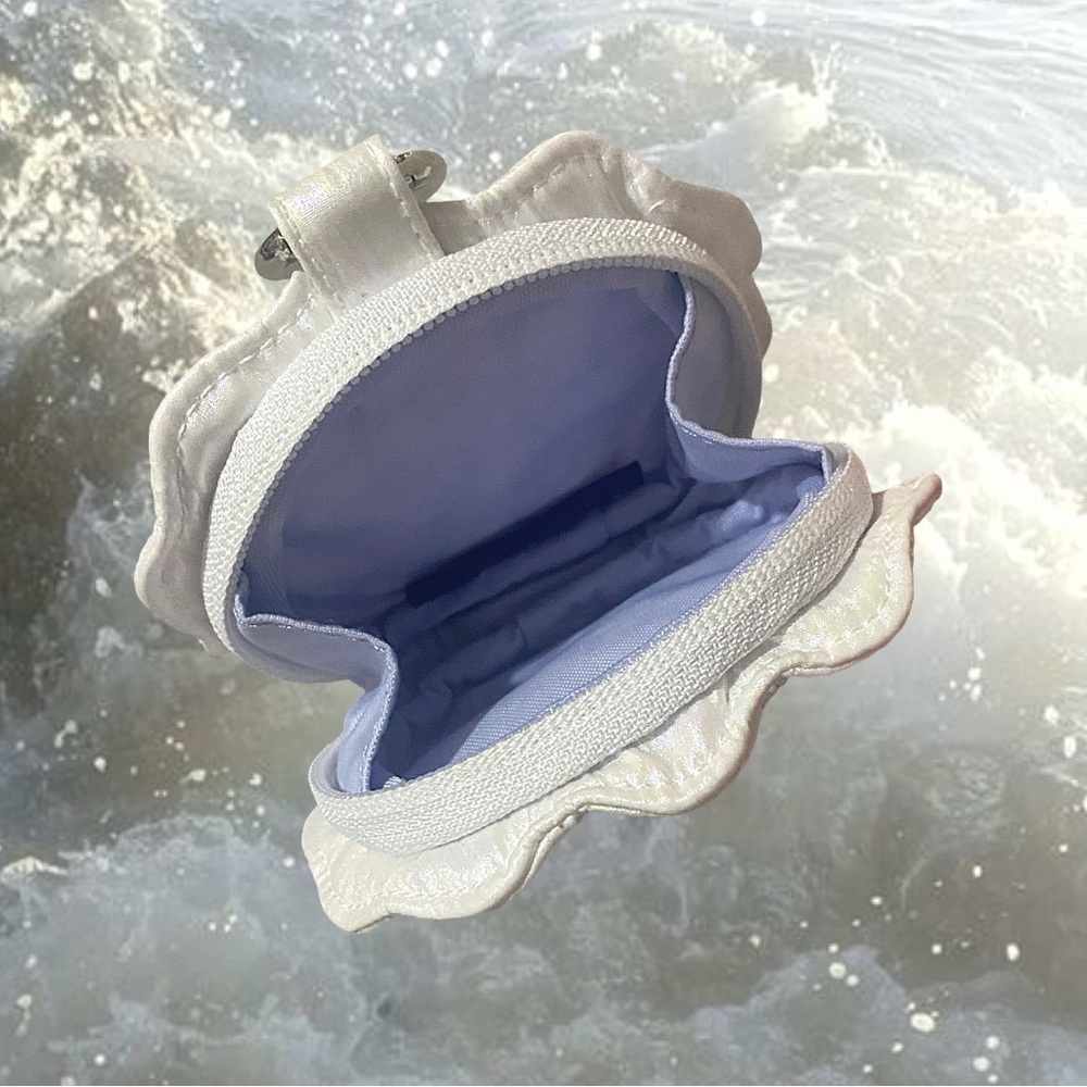 baggu iridescent pearl seashell charm! - Picture 3 of 3